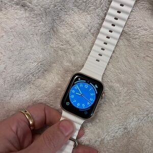 Apple Watch Series 5